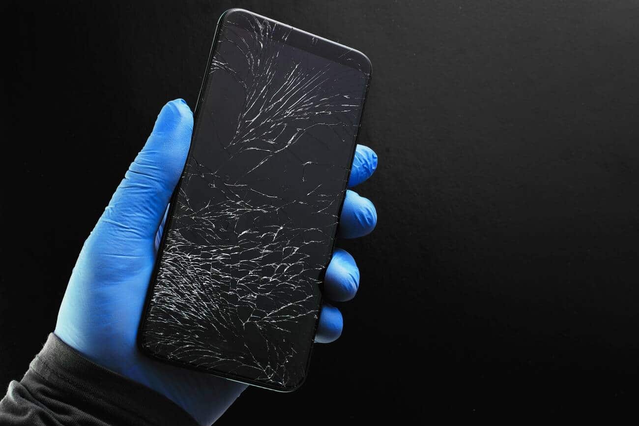 Cracked Phone Screen Repair Near Me: Your Ultimate Guide to Finding Fast, Reliable Fixes